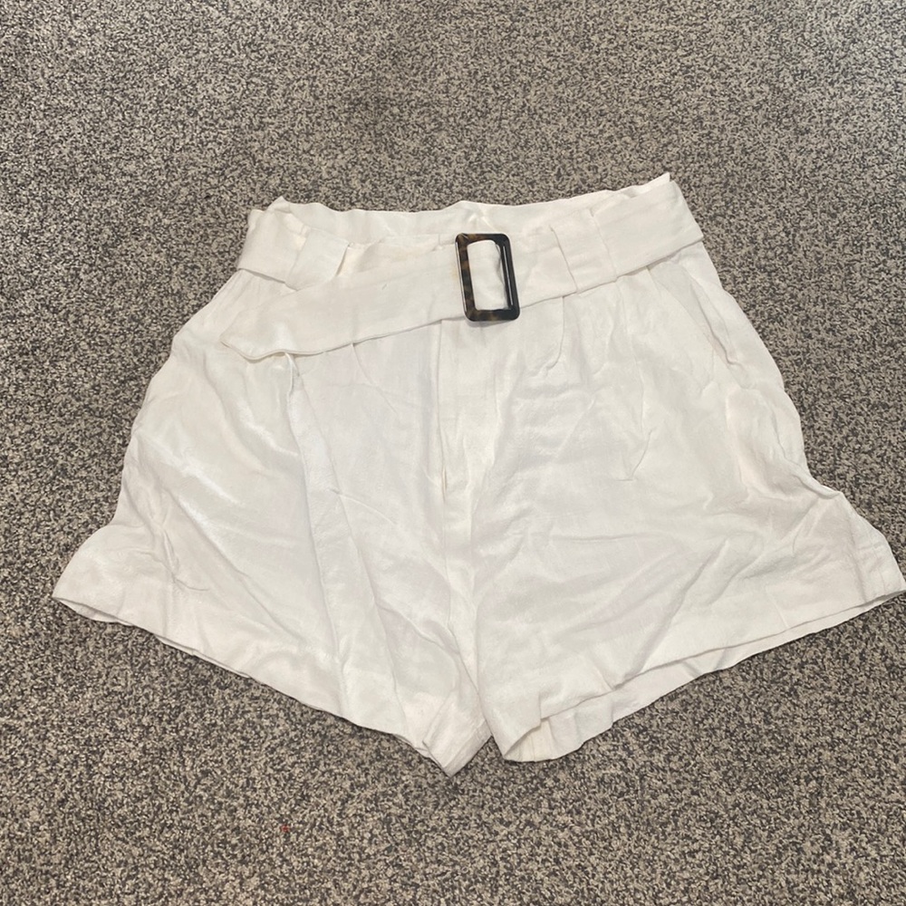 Show me your MUMU Paper bag linen Belted Buckle Shorts Medium